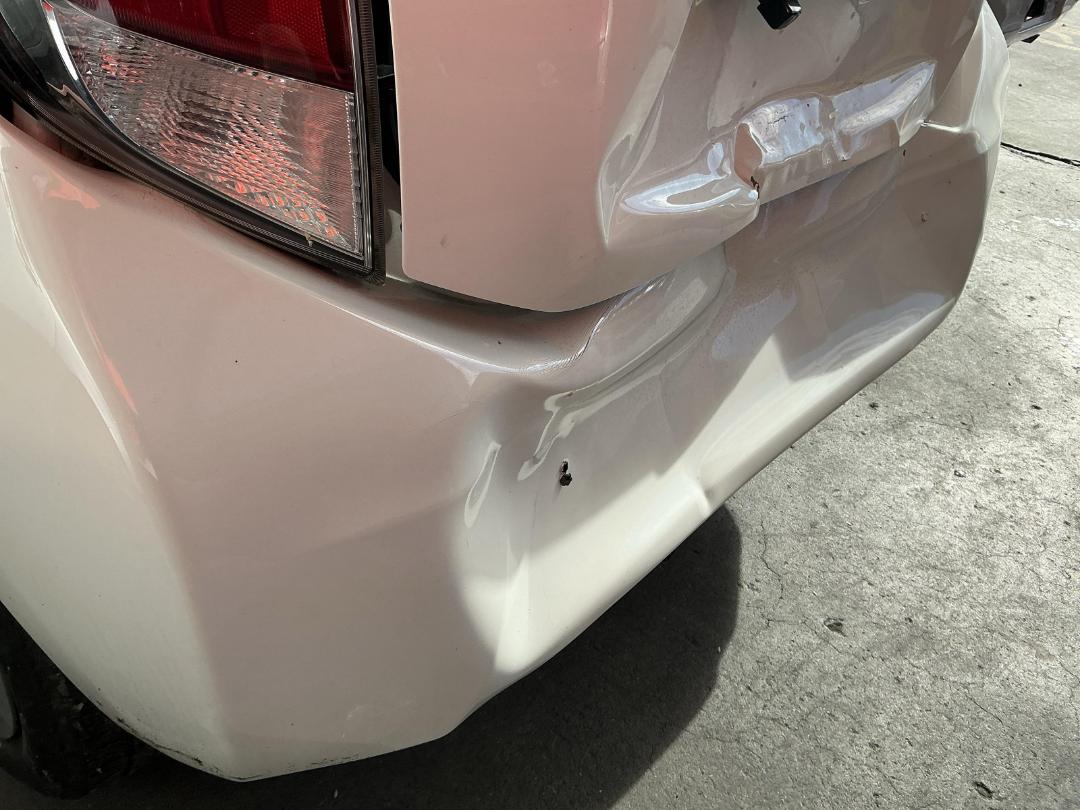 Photo '26' of Toyota Aqua Photo '26' of Toyota Aqua