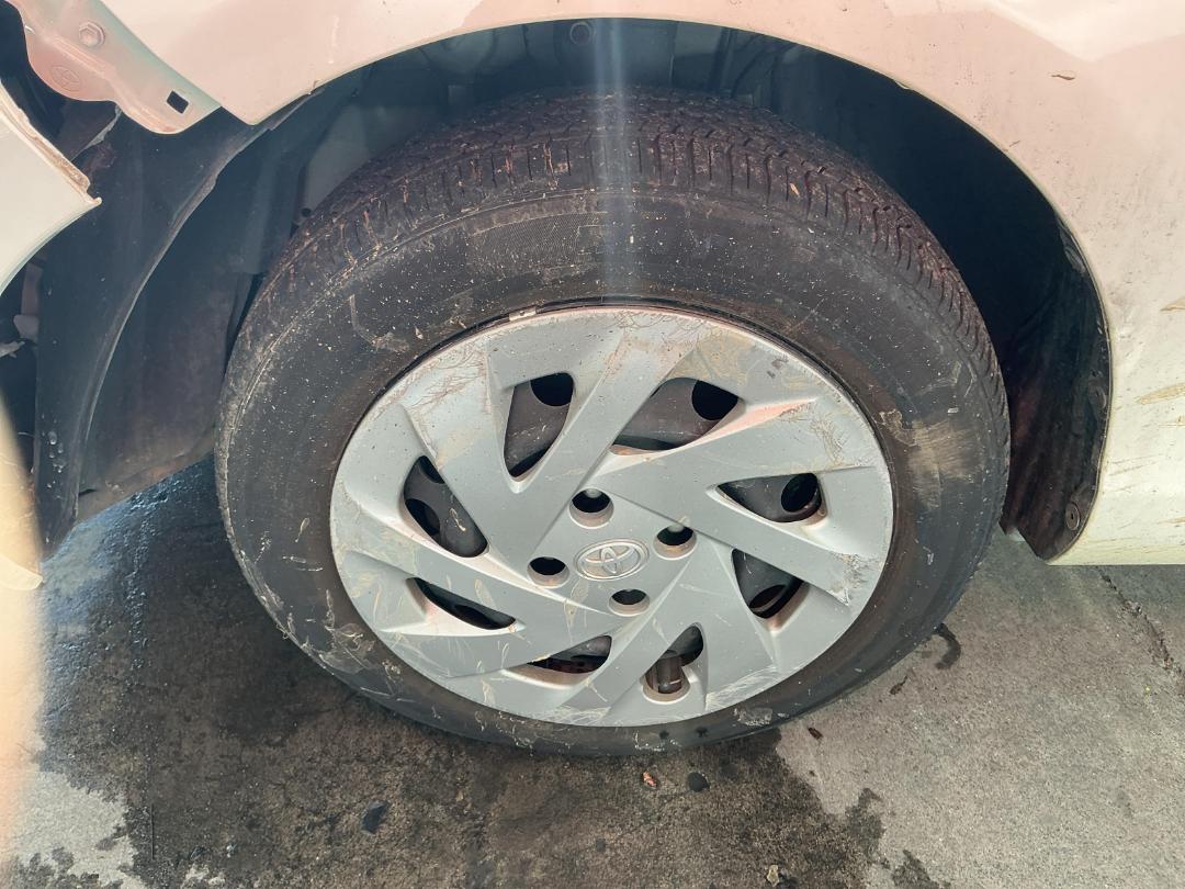 Photo '31' of Toyota Aqua Photo '31' of Toyota Aqua