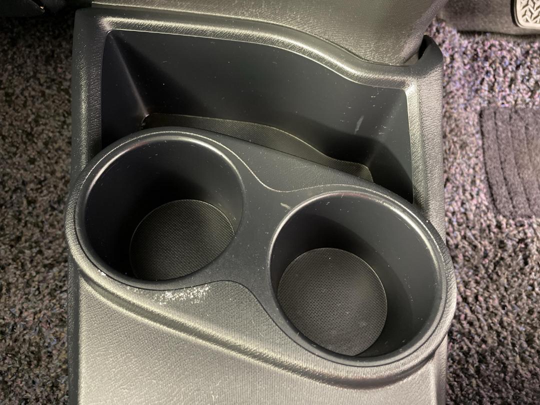 Photo '24' of Toyota Aqua Photo '24' of Toyota Aqua