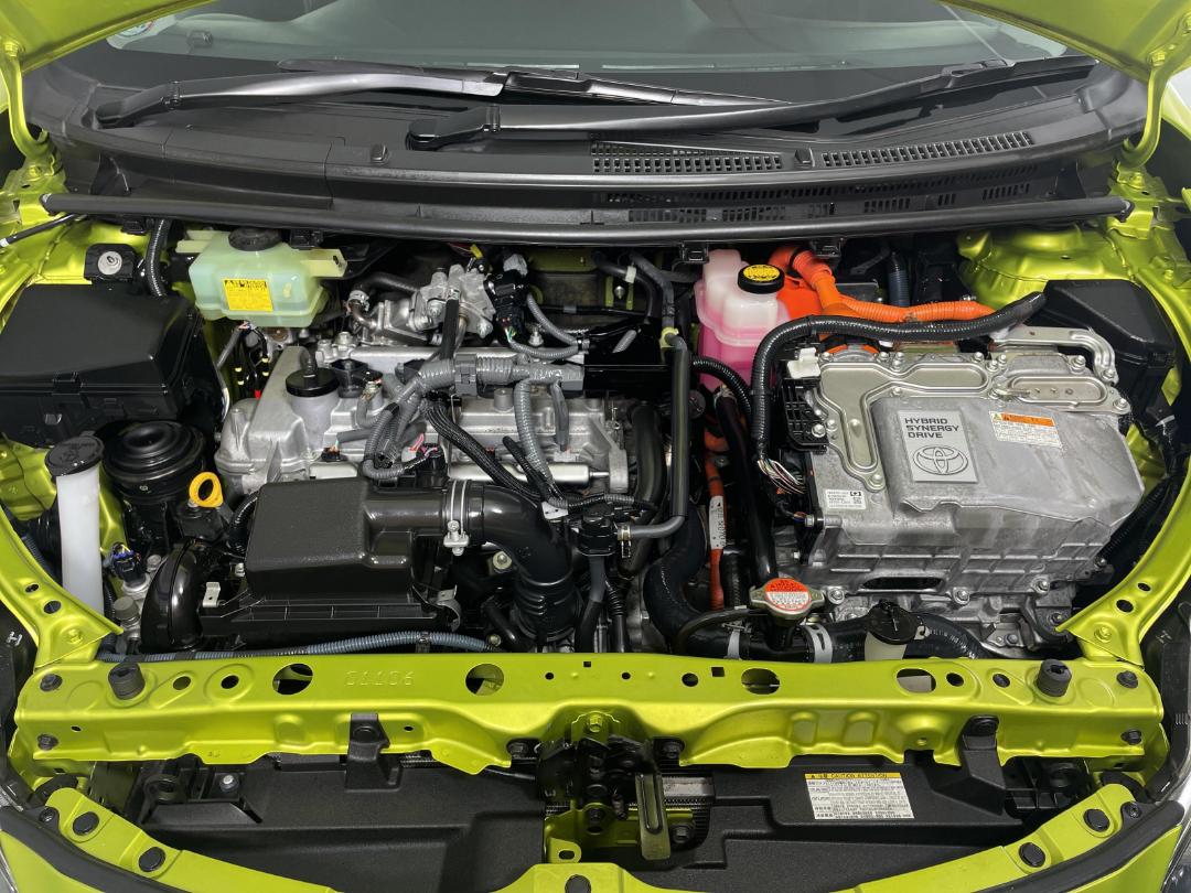 Photo '13' of Toyota Aqua Photo '13' of Toyota Aqua