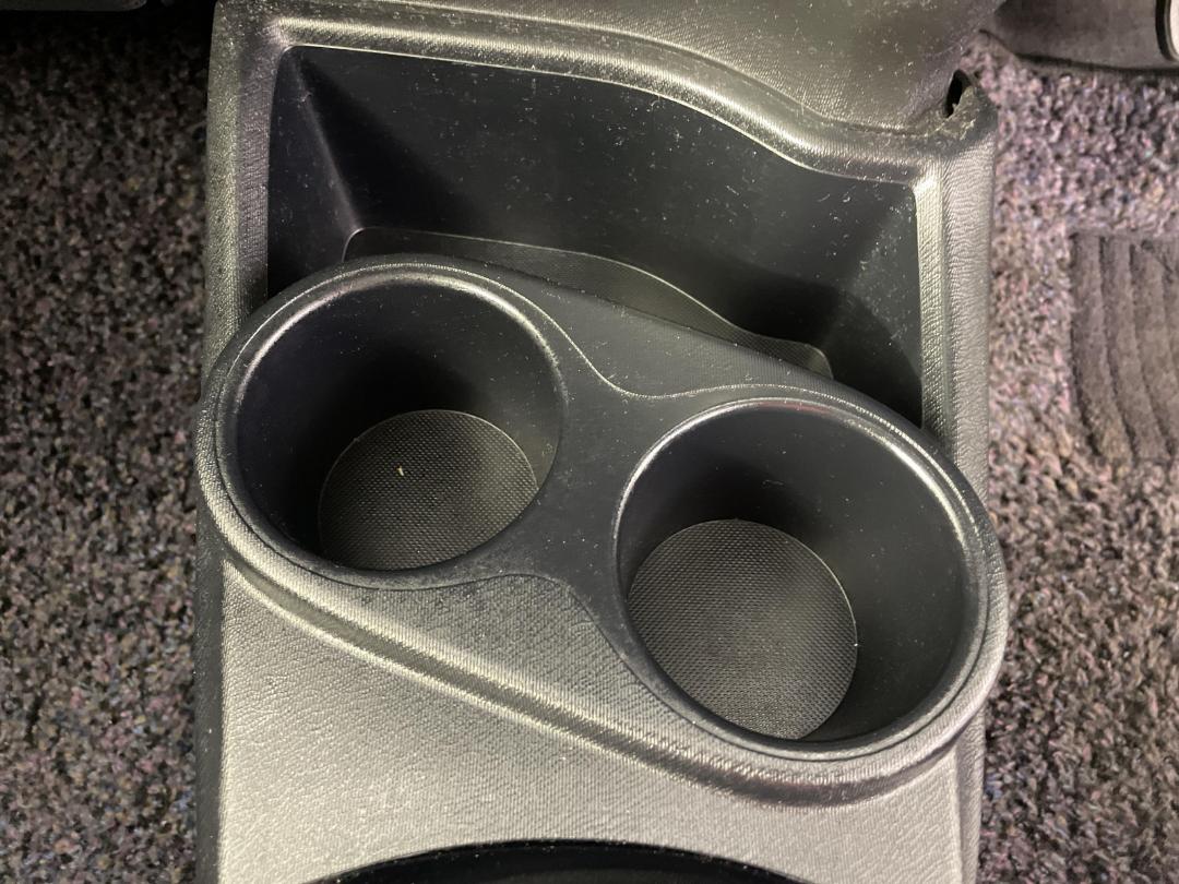 Photo '28' of Toyota Aqua Photo '28' of Toyota Aqua