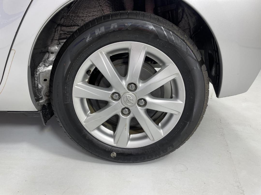 Photo '11' of Toyota Aqua Photo '11' of Toyota Aqua