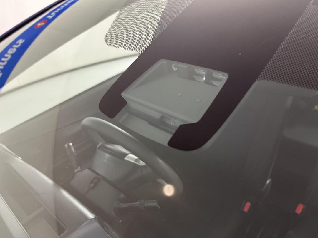 Photo '28' of Toyota Aqua Photo '28' of Toyota Aqua