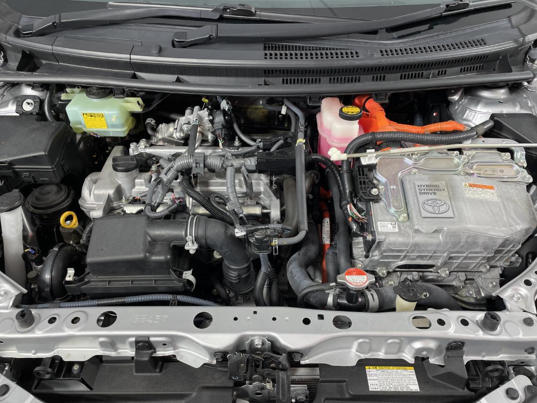 Photo '13' of Toyota Aqua