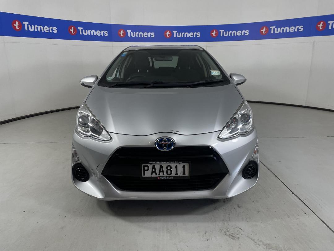 Photo '2' of Toyota Aqua