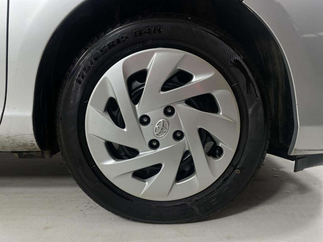 Photo '9' of Toyota Aqua