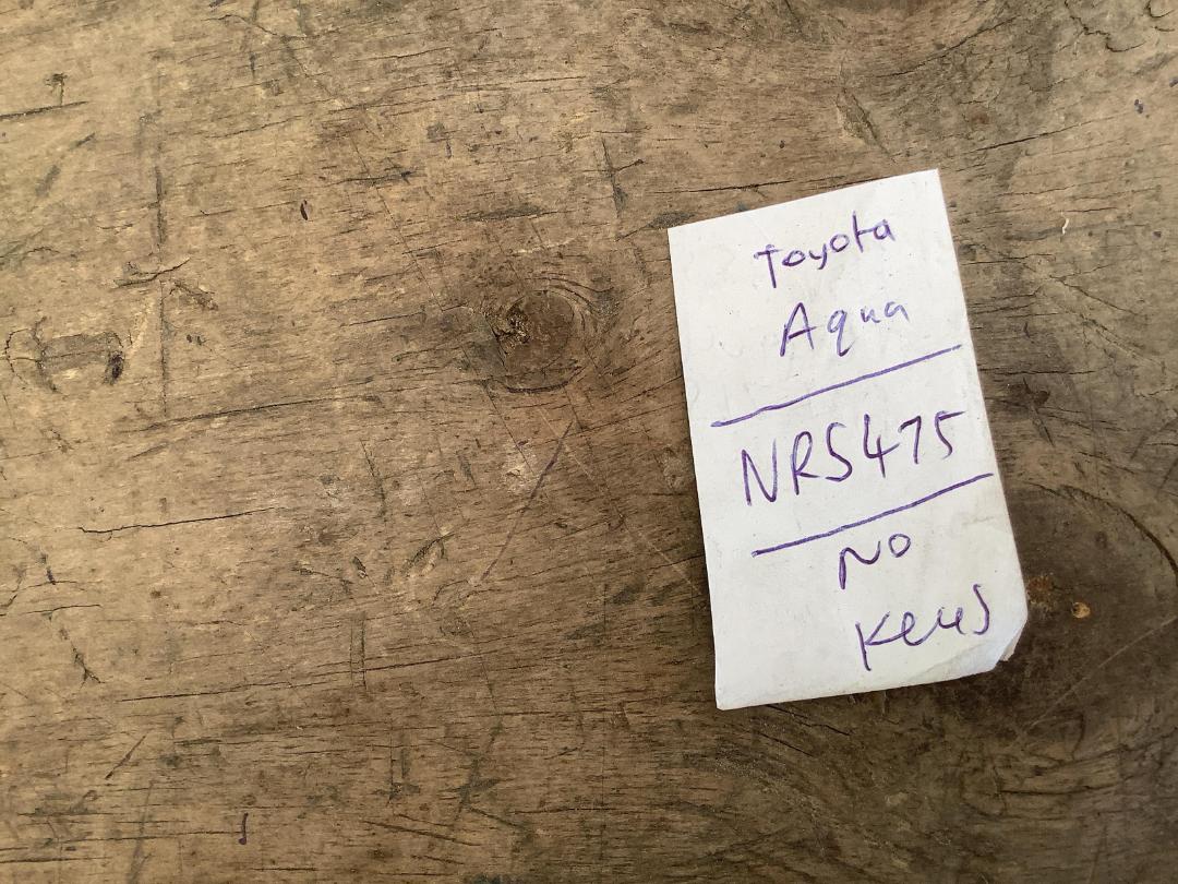 Photo '17' of Toyota Aqua Hybrid Photo '17' of Toyota Aqua Hybrid