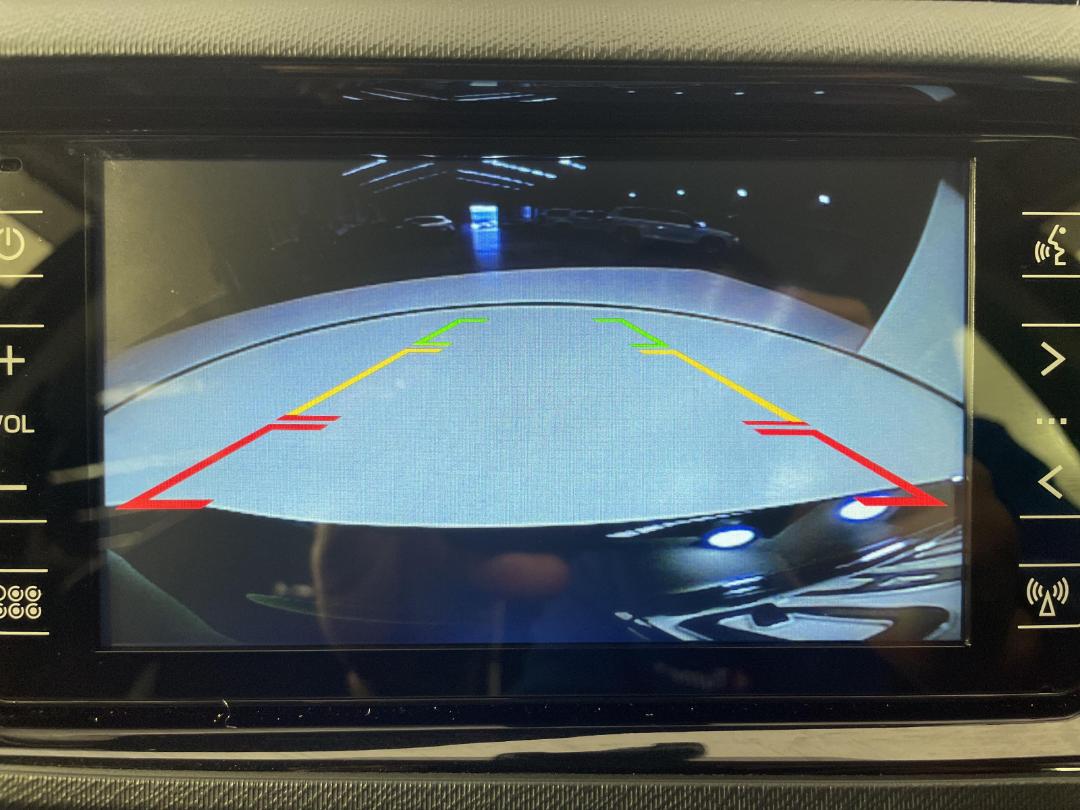 Photo '27' of Toyota Aqua Photo '27' of Toyota Aqua