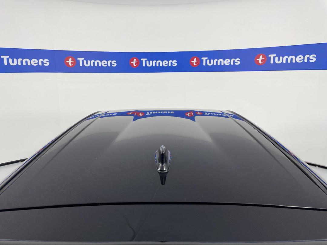 Photo '32' of Toyota Aqua Photo '32' of Toyota Aqua