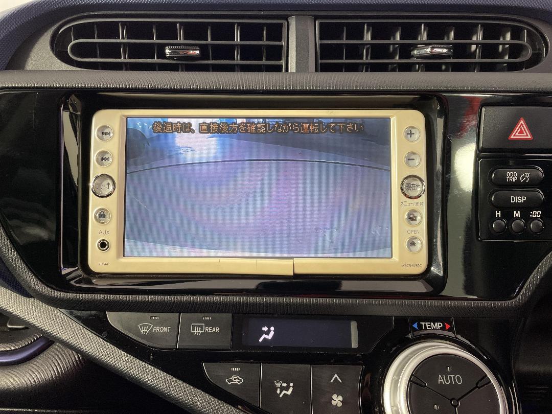 Photo '26' of Toyota Aqua