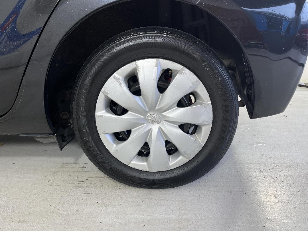 Photo '11' of Toyota Aqua Photo '11' of Toyota Aqua