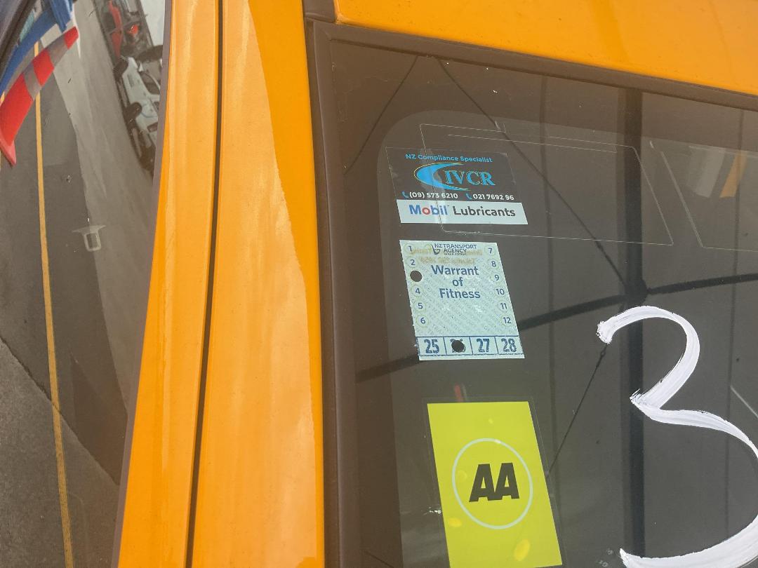 Photo '15' of Toyota Aqua Hybrid