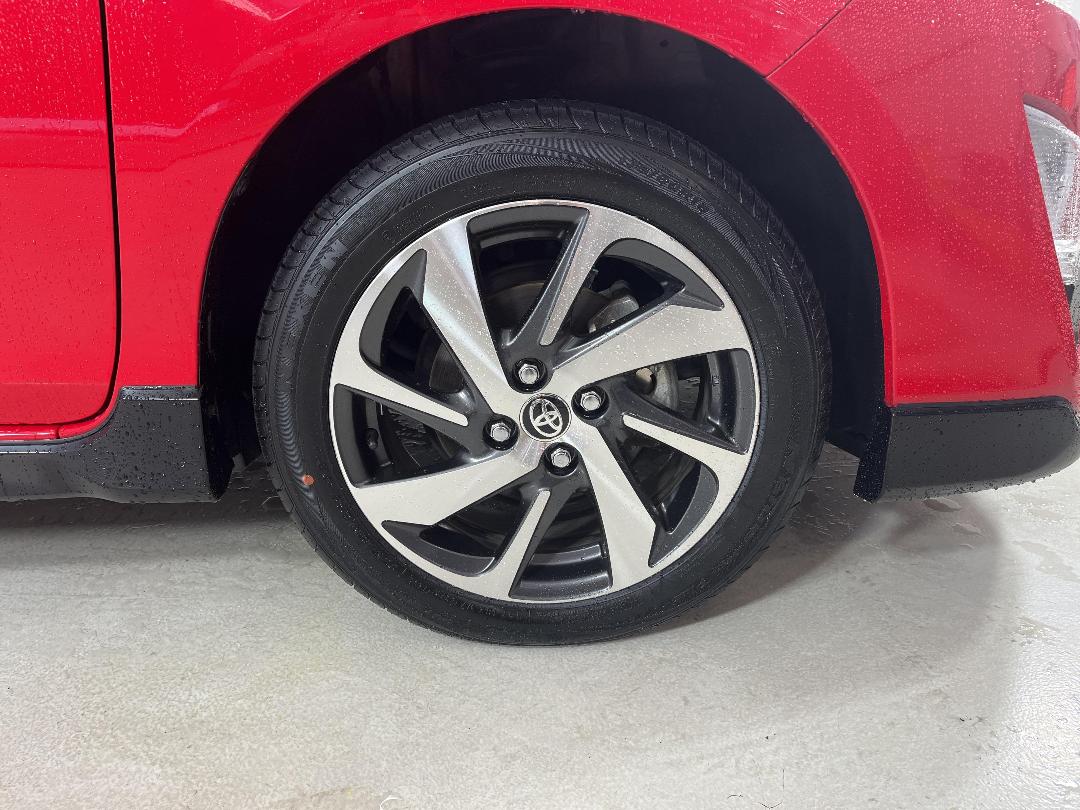 Photo '9' of Toyota Aqua