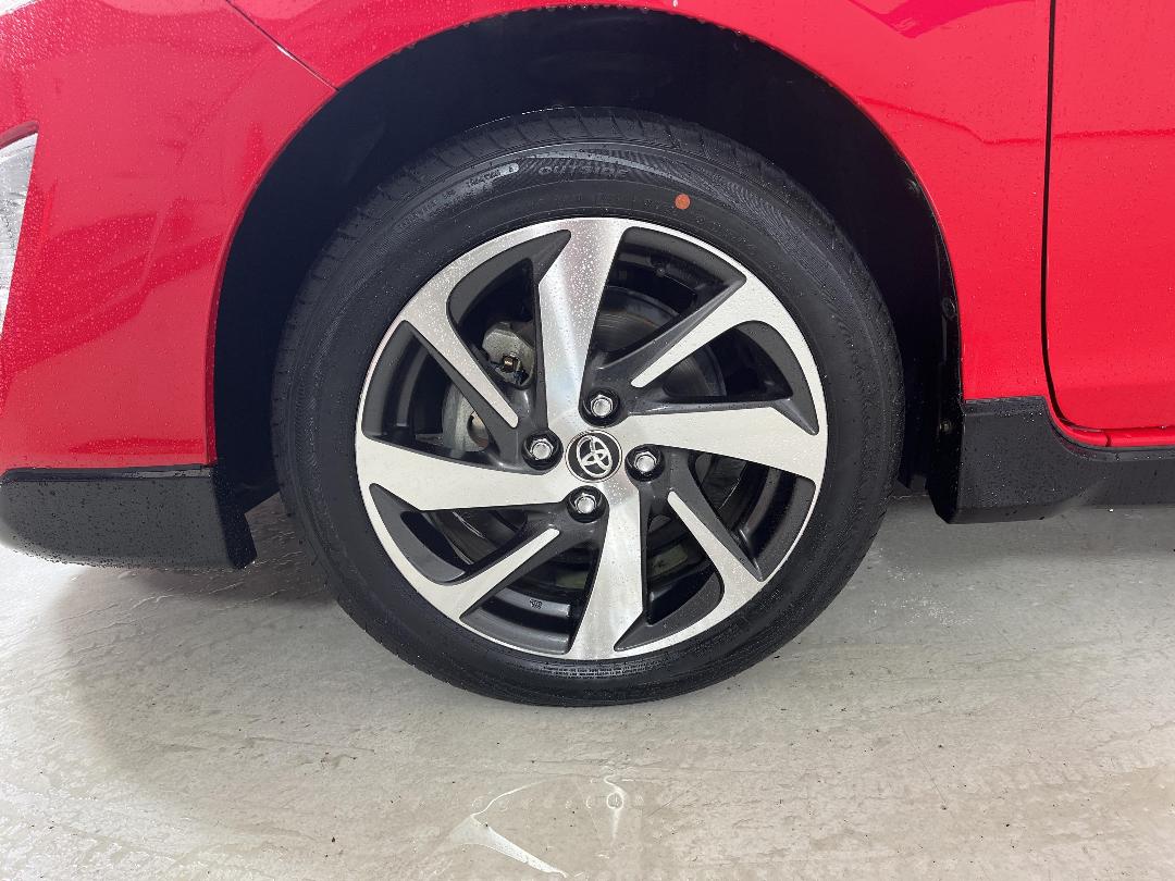 Photo '10' of Toyota Aqua