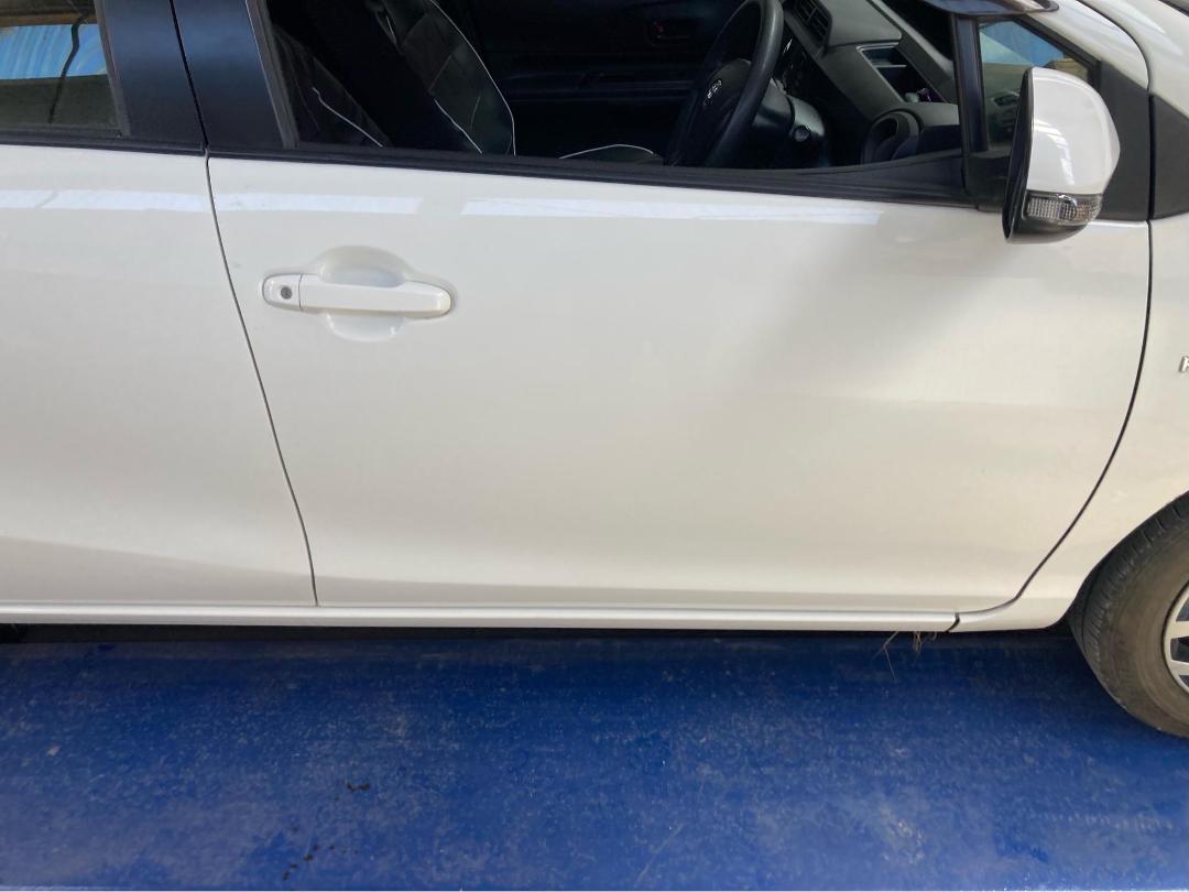 Photo '13' of Toyota Aqua Hybrid Photo '13' of Toyota Aqua Hybrid