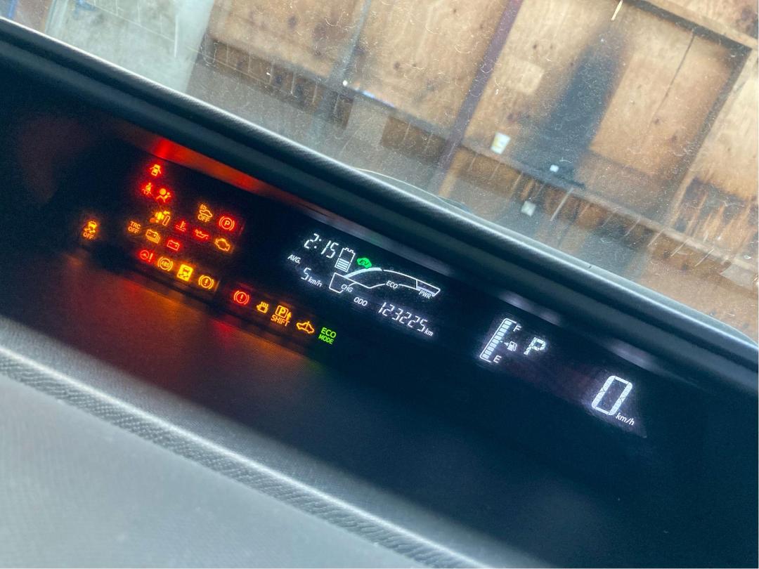 Photo '22' of Toyota Aqua Hybrid Photo '22' of Toyota Aqua Hybrid