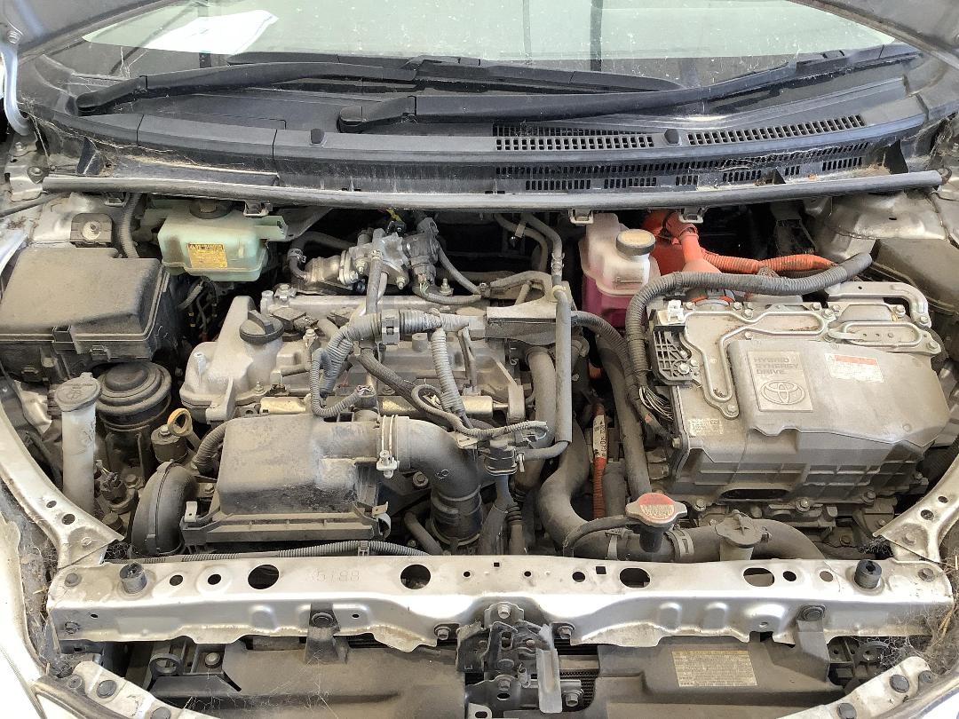 Photo '17' of Toyota Aqua Photo '17' of Toyota Aqua