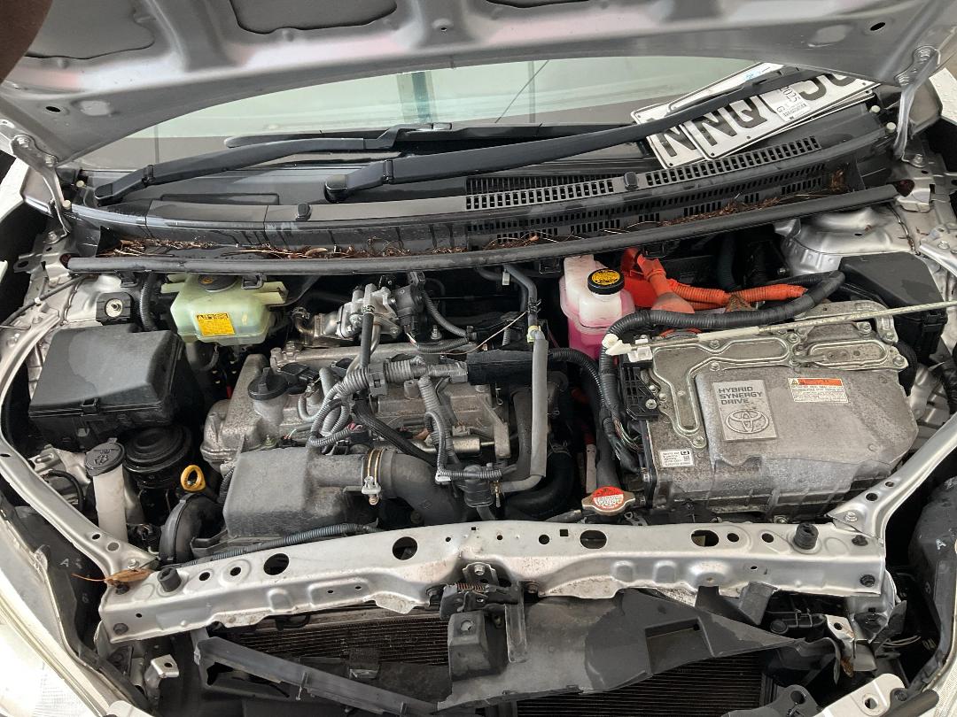 Photo '12' of Toyota Aqua