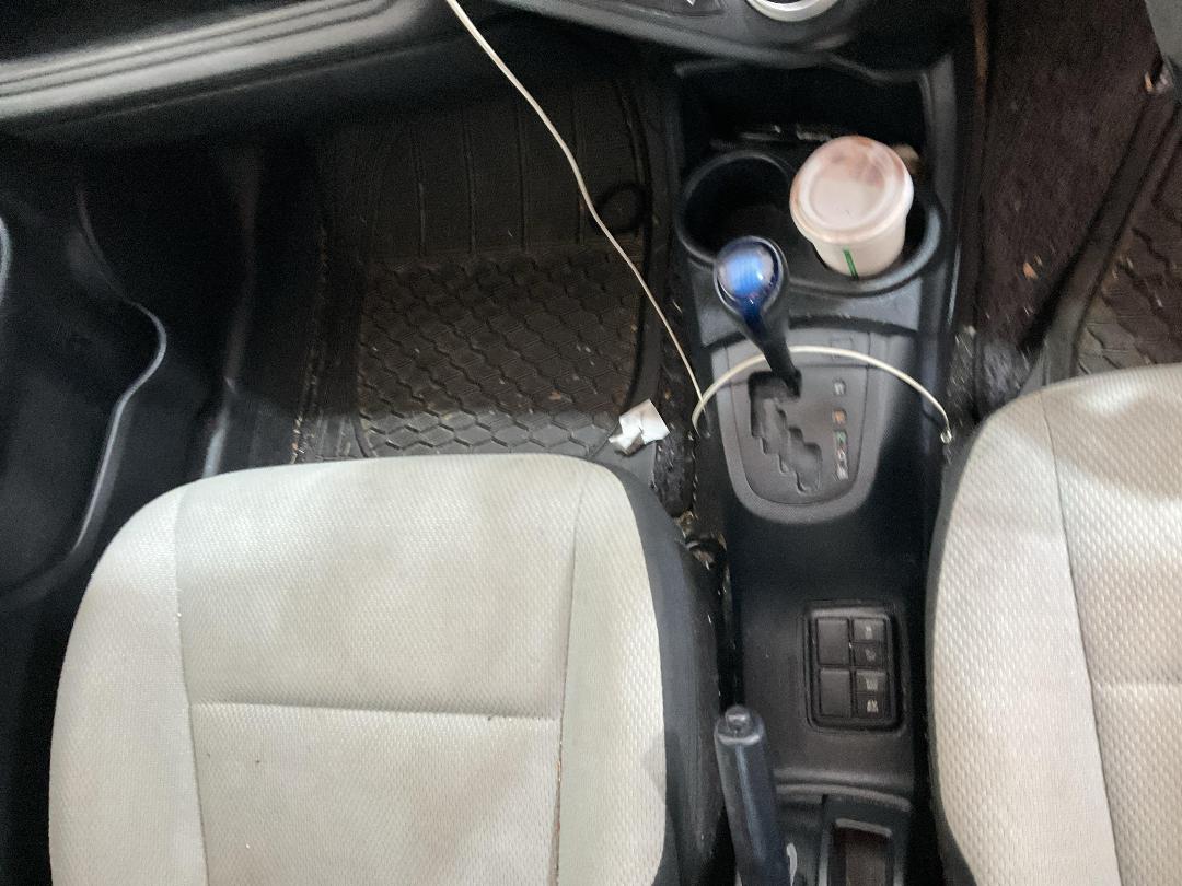 Photo '11' of Toyota Aqua