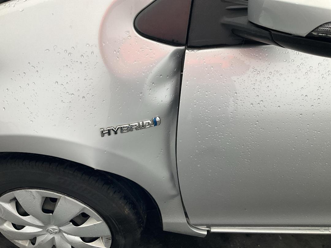 Photo '23' of Toyota Aqua