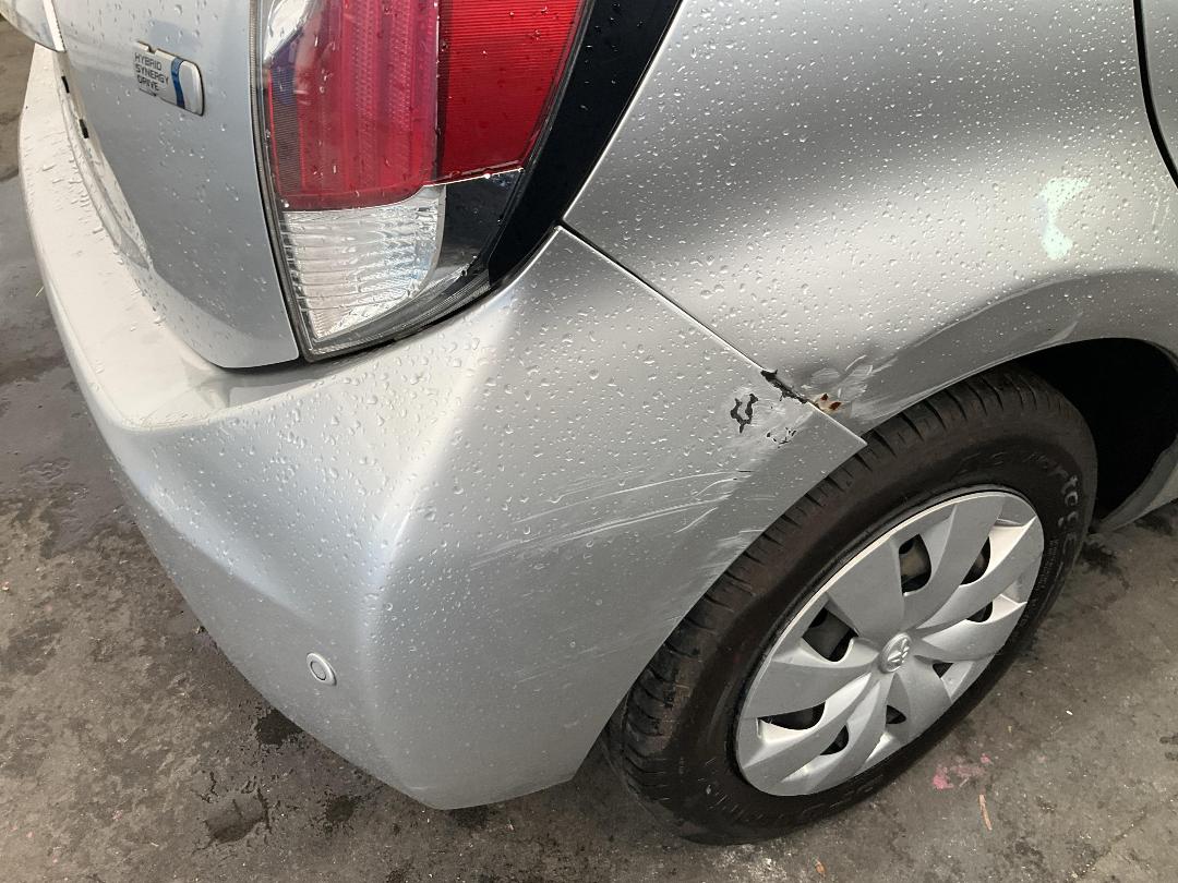 Photo '28' of Toyota Aqua