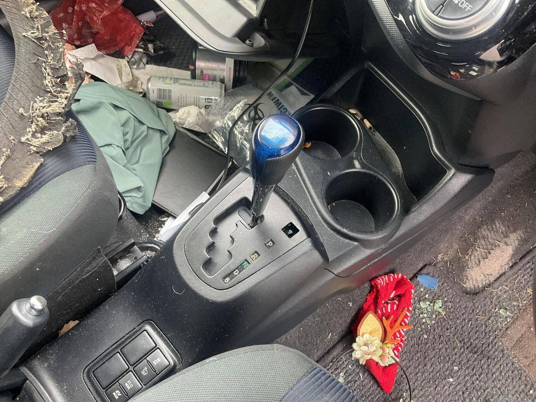 Photo '13' of Toyota Aqua