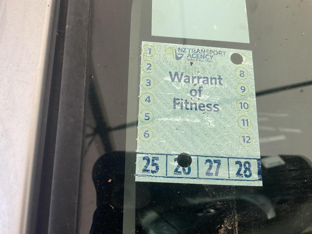 Photo '23' of Toyota Aqua