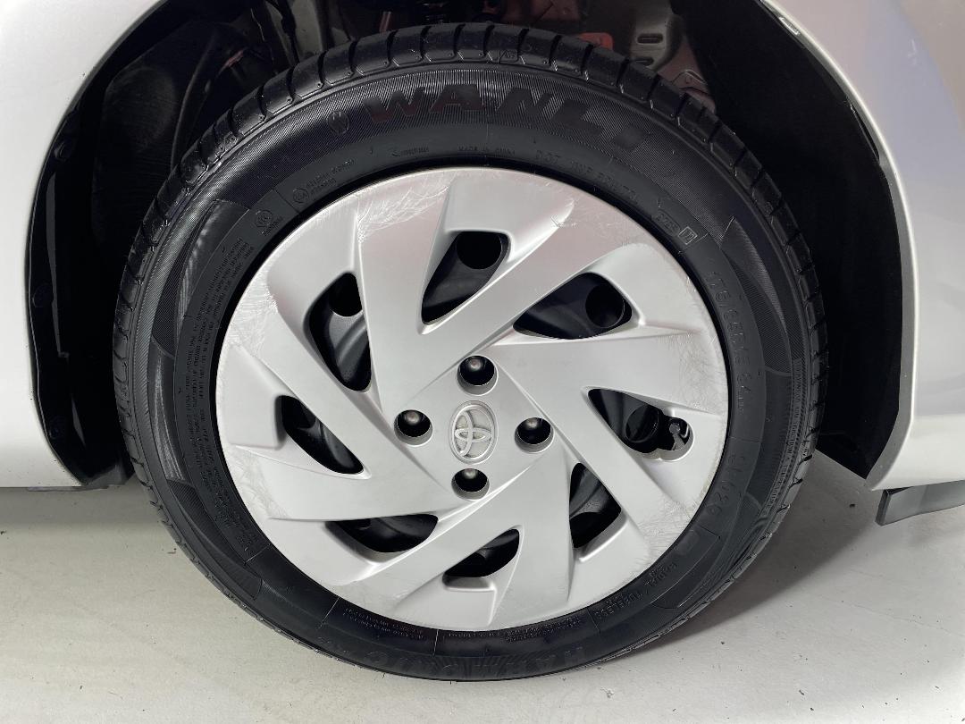 Photo '9' of Toyota Aqua