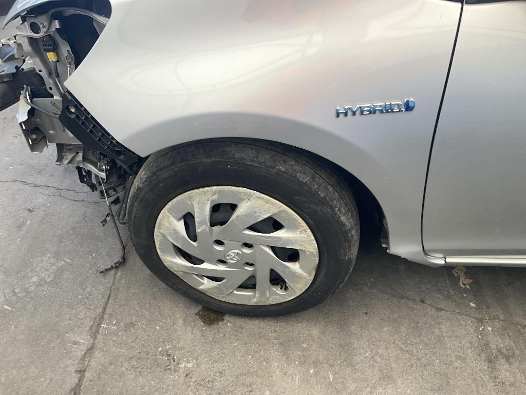 Photo '17' of Toyota Aqua Photo '17' of Toyota Aqua