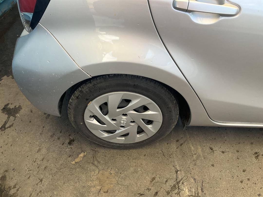 Photo '19' of Toyota Aqua Photo '19' of Toyota Aqua