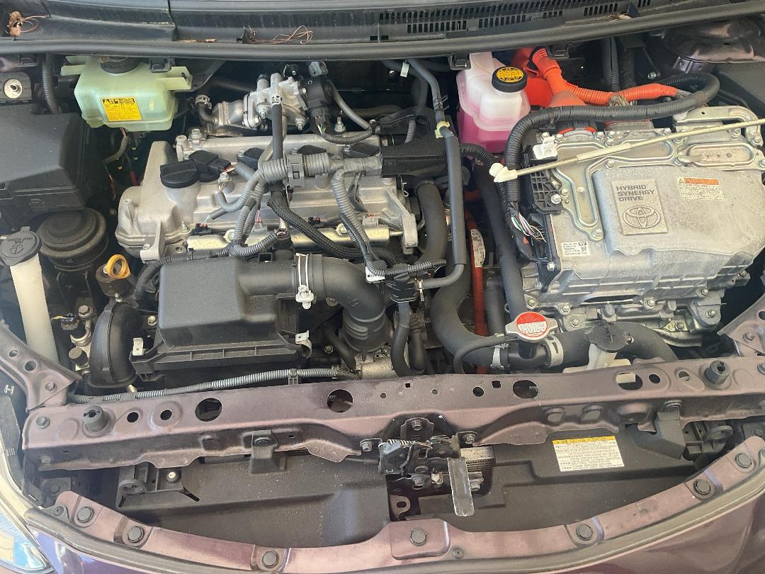 Photo '12' of Toyota Aqua Photo '12' of Toyota Aqua