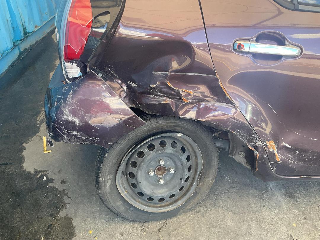 Photo '16' of Toyota Aqua Photo '16' of Toyota Aqua