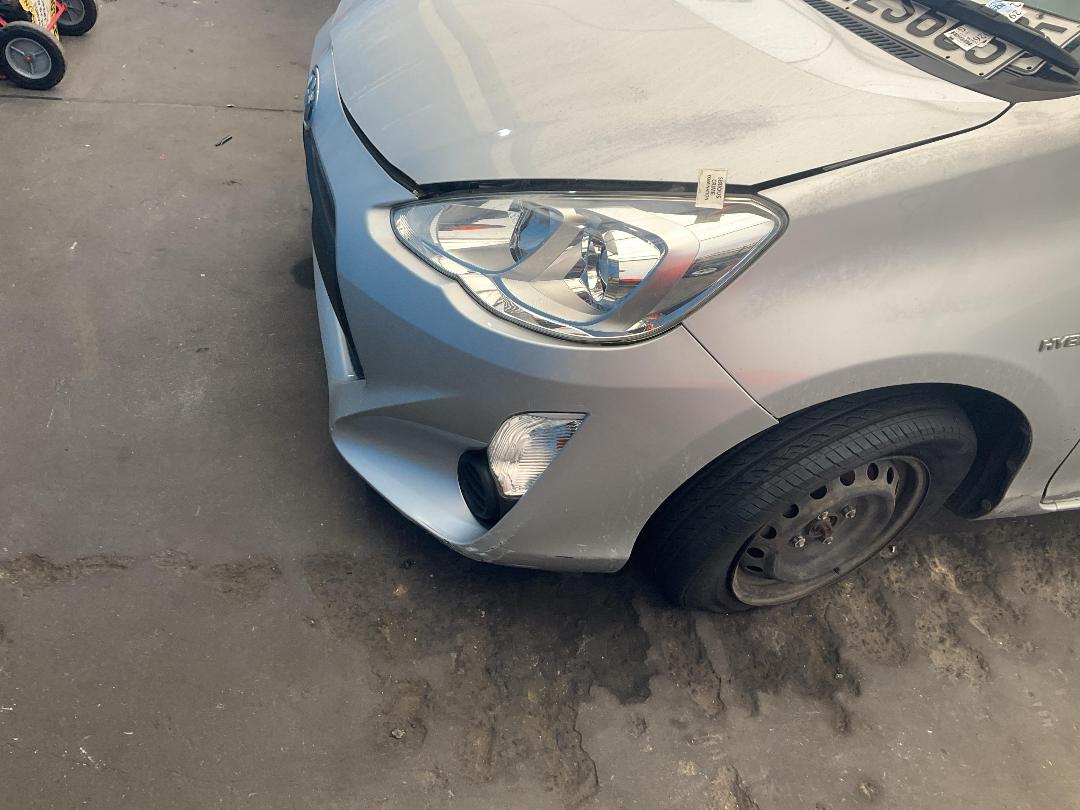 Photo '8' of Toyota Aqua