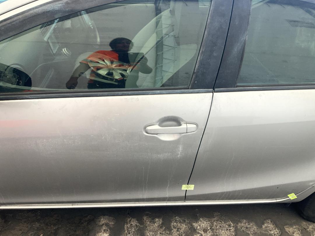 Photo '10' of Toyota Aqua