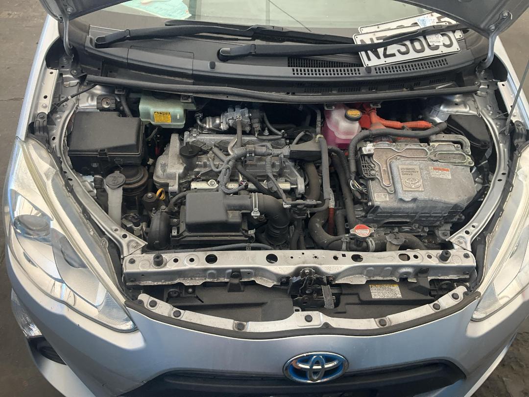 Photo '19' of Toyota Aqua