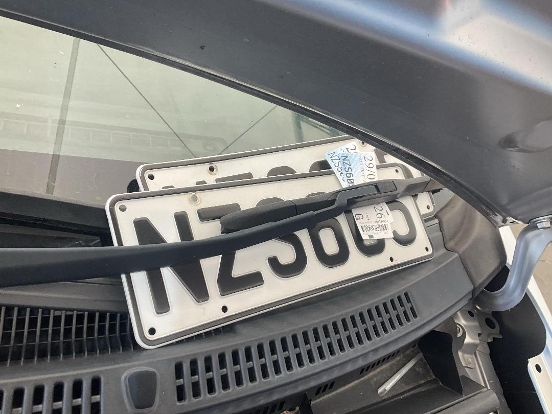 Photo '27' of Toyota Aqua