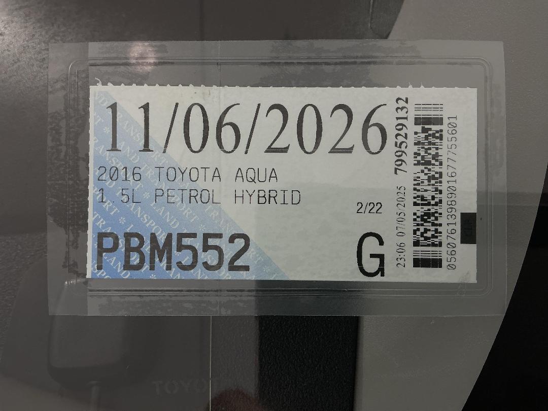 Photo '26' of Toyota Aqua