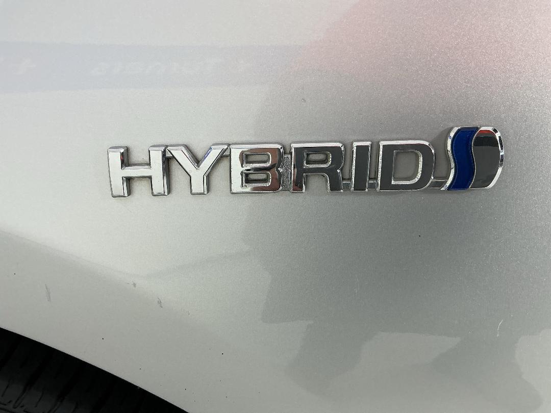 Photo '27' of Toyota Aqua