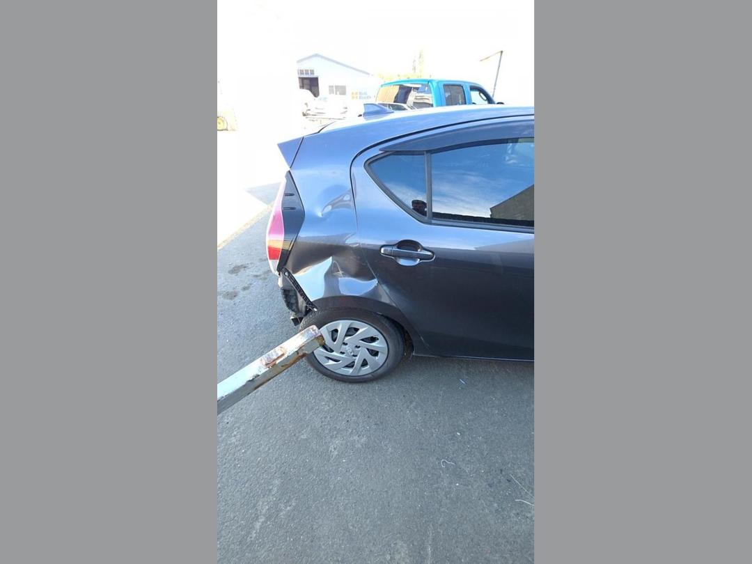 Photo '7' of Toyota Aqua