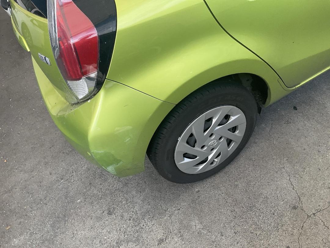 Photo '14' of Toyota Aqua