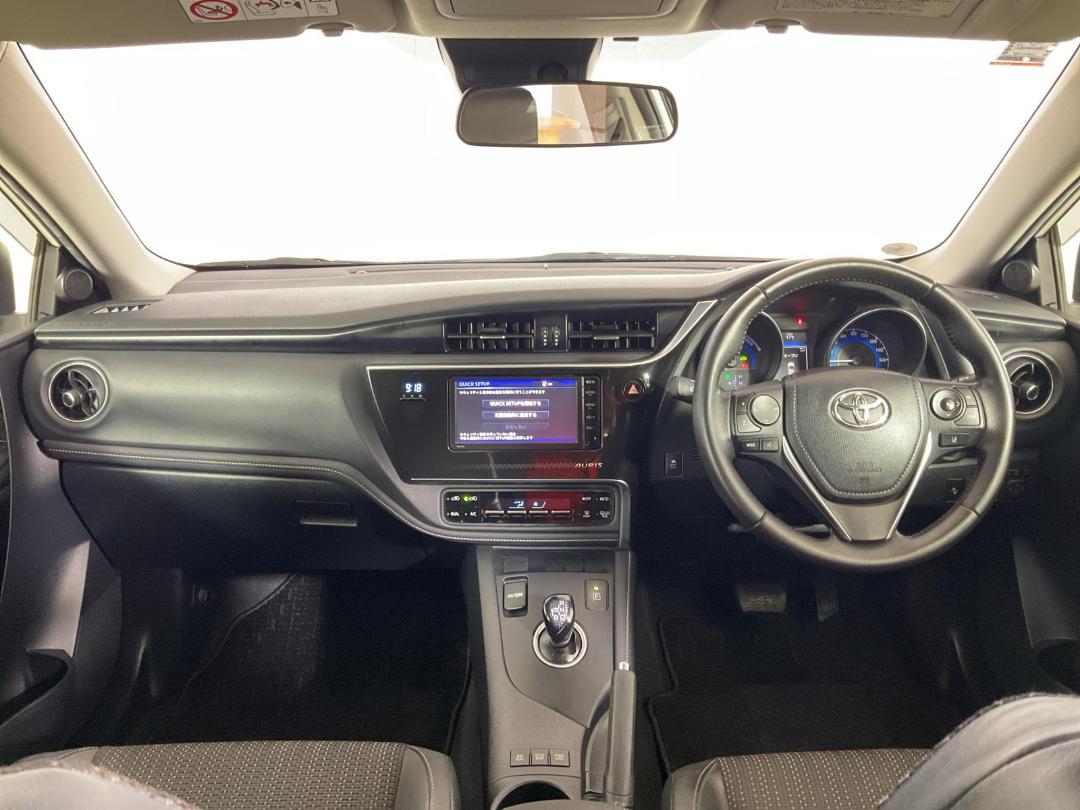 Photo '17' of Toyota Auris