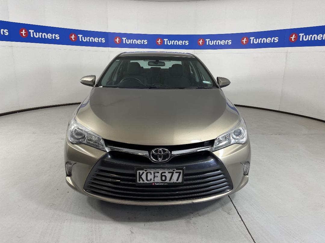 Photo '2' of Toyota Camry Photo '2' of Toyota Camry