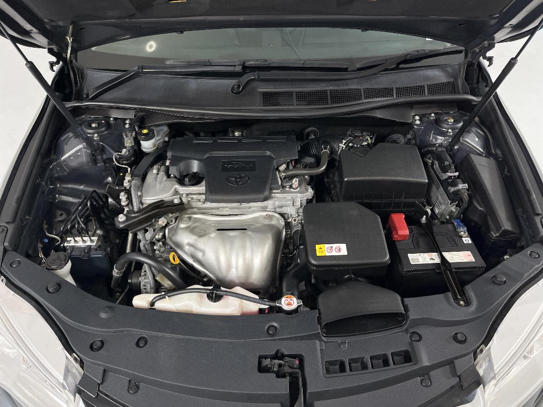 Photo '13' of Toyota Camry Photo '13' of Toyota Camry