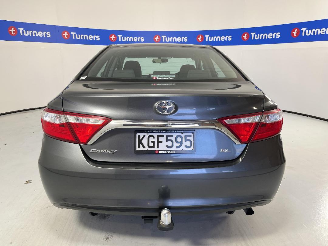 Photo '6' of Toyota Camry Photo '6' of Toyota Camry