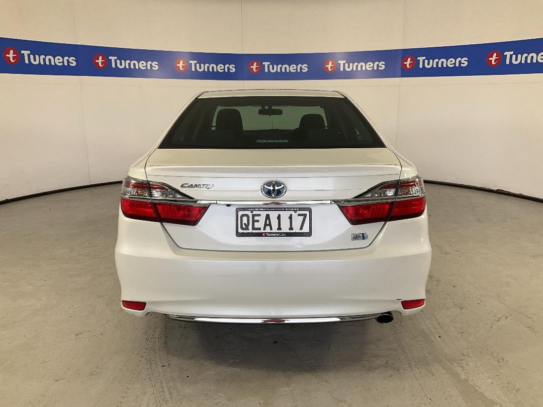 Photo '6' of Toyota Camry