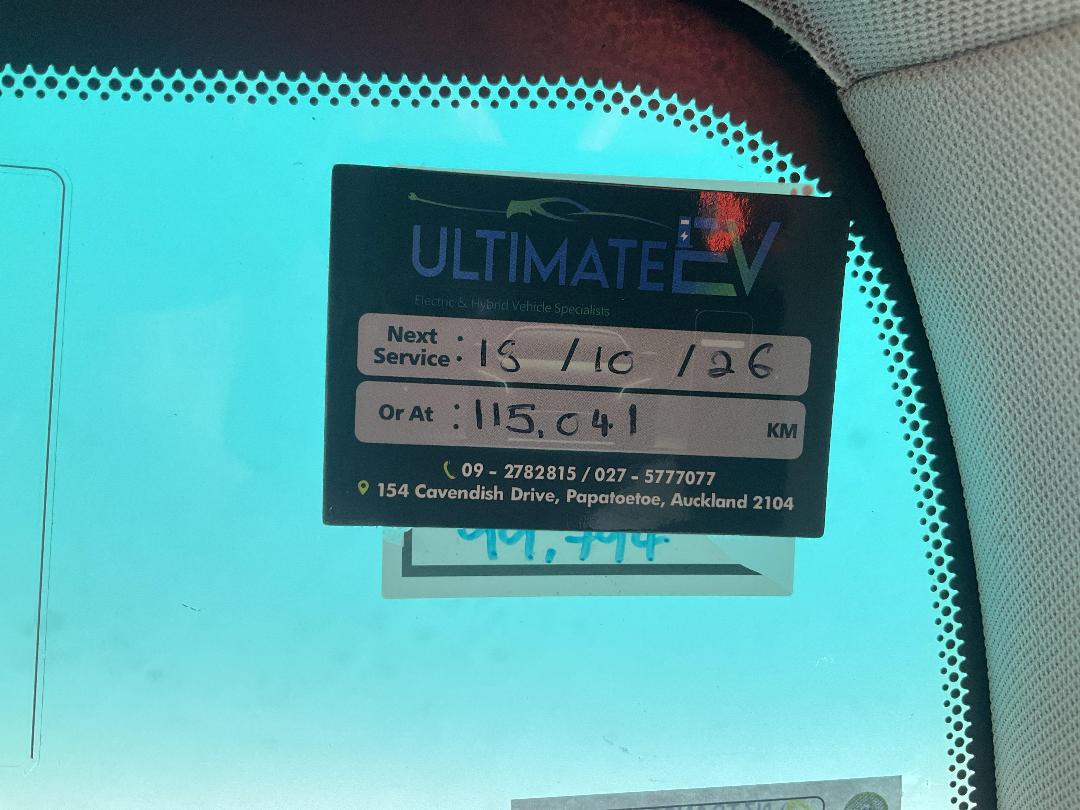 Photo '24' of Toyota Camry