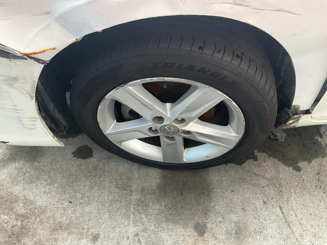 Photo '8' of Toyota Camry Atara S