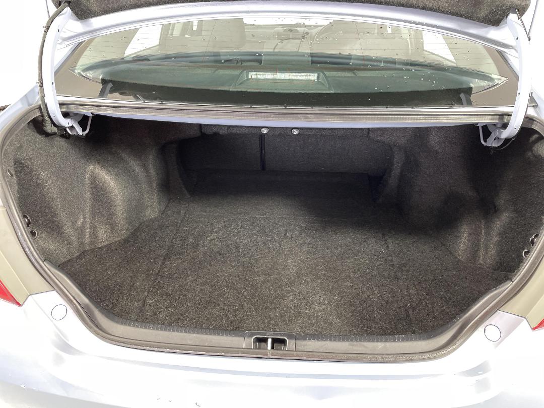 Photo '14' of Toyota Camry