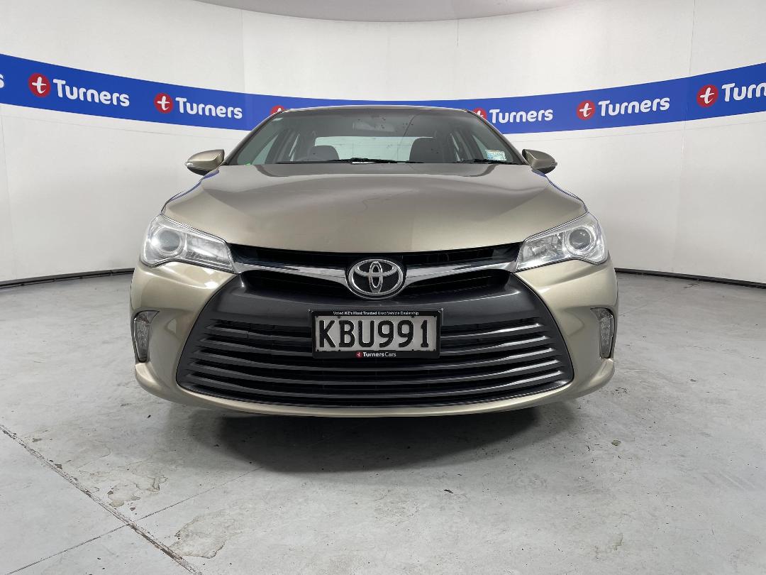 Photo '2' of Toyota Camry Photo '2' of Toyota Camry