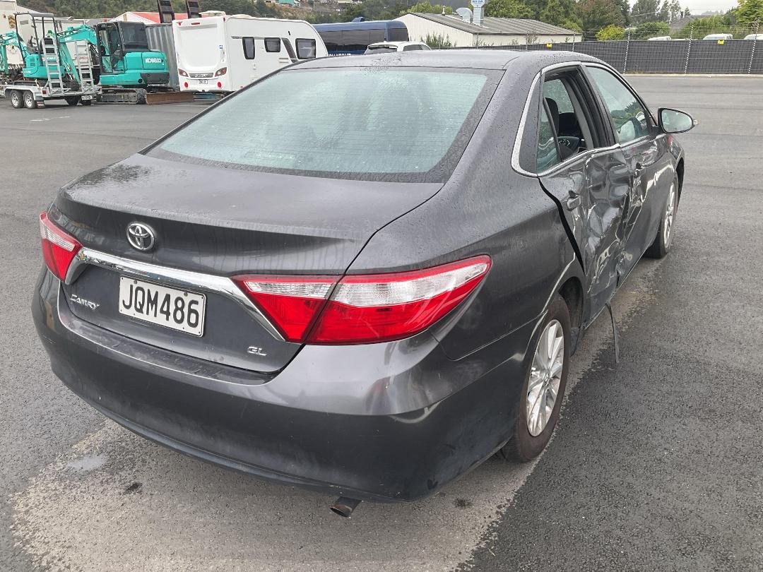 Photo '2' of Toyota Camry GL Photo '2' of Toyota Camry GL